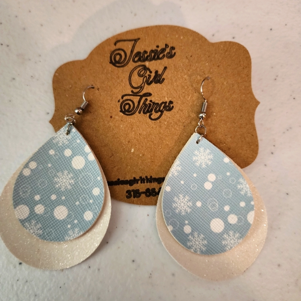 Blue and white snowflake earrings